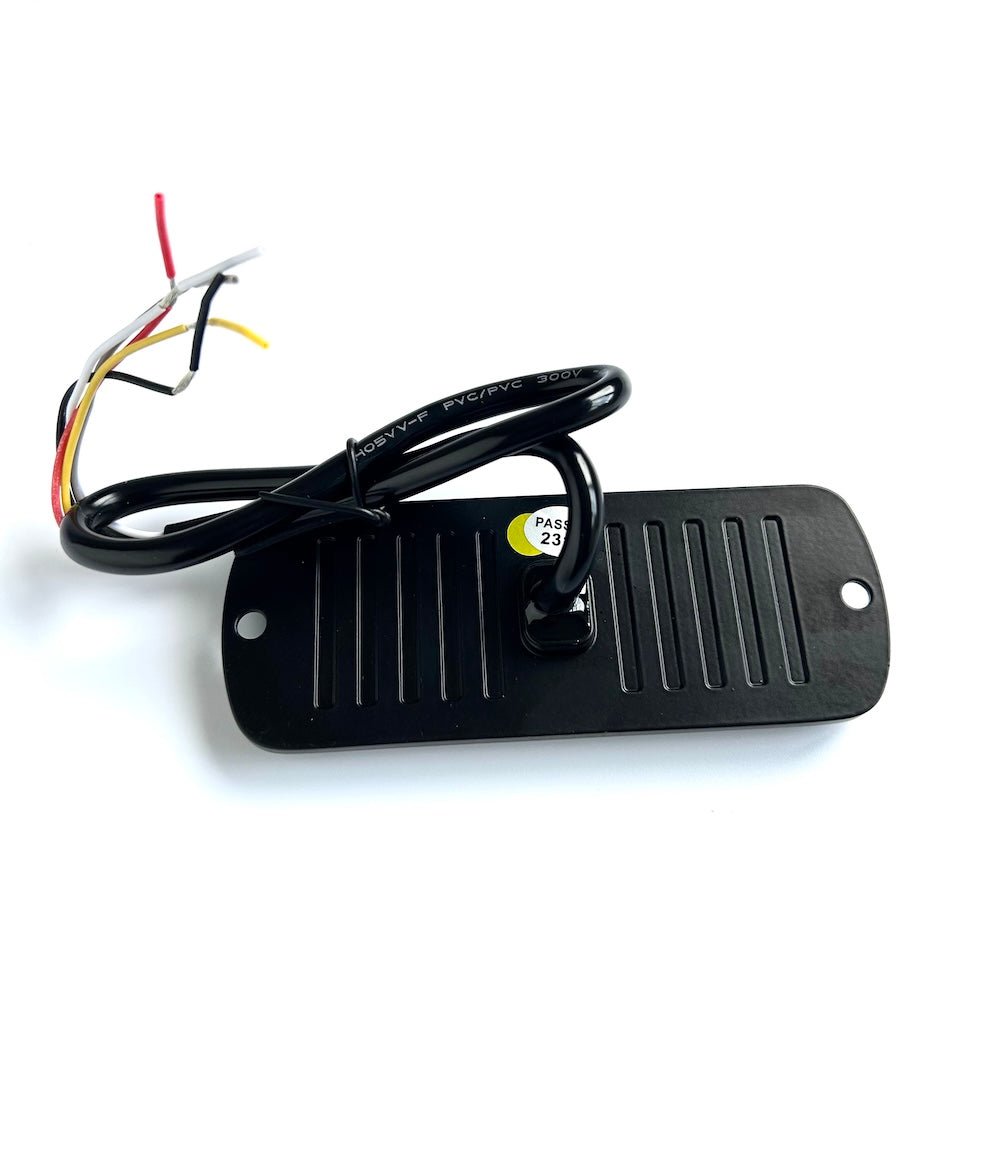 12H709 12 - way LED warning lightLED warning light12H709 - AVSWDSRH Lighting