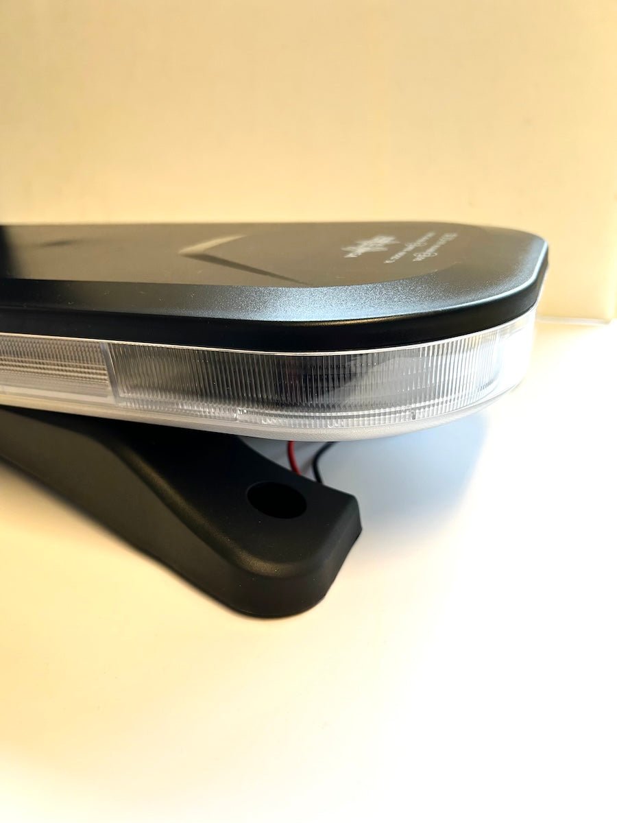 790 Series light bar 1200mm With stop, tail, flashersSize 1201 - 1840mmVSWD - 793 - A - STTVSWDSRH Lighting