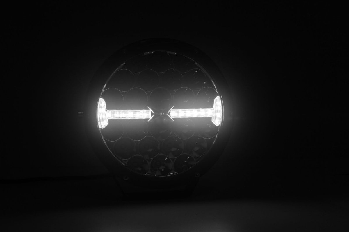 BLIZZARD Plus 7in. driving light with dual colour position & R65 warningDriving Light5064 PlusSRH LightingSRH Lighting