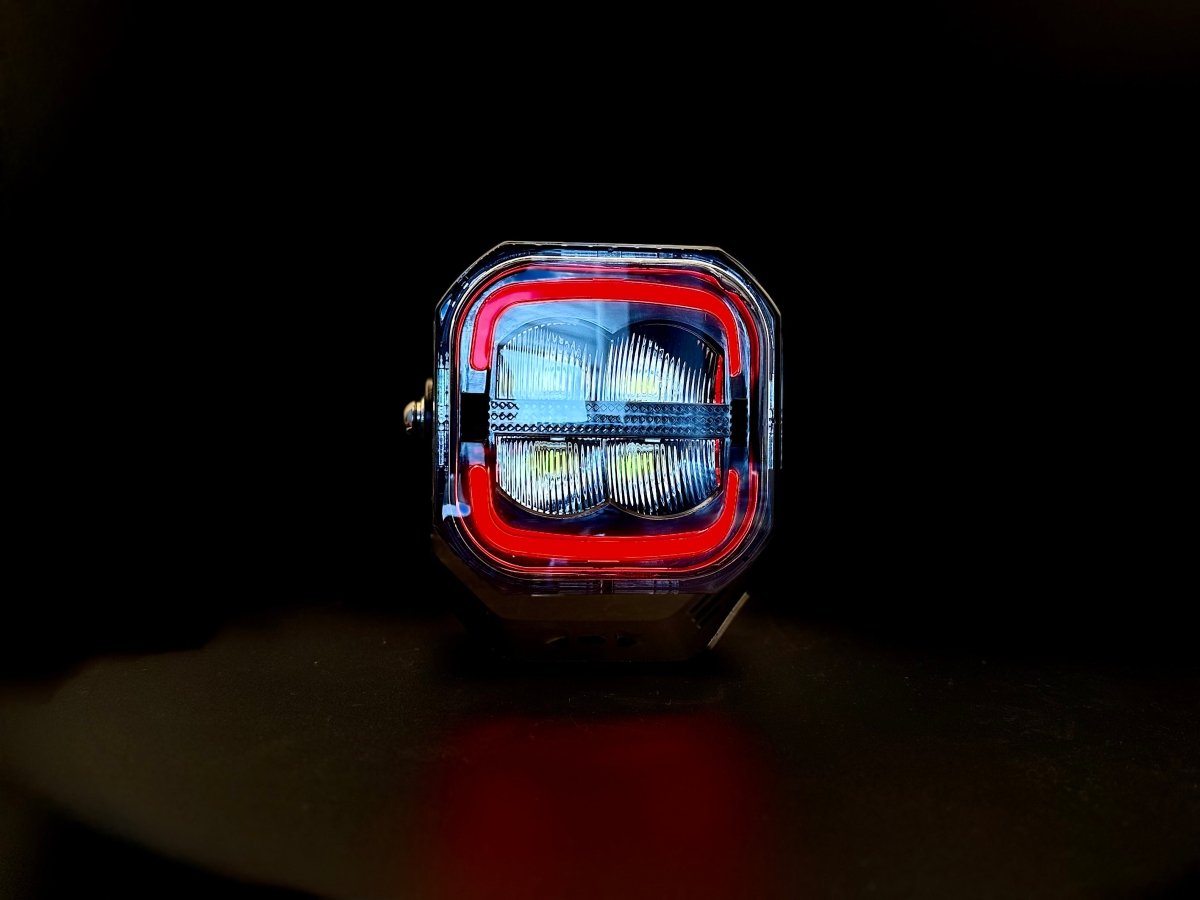 CALLISTO driving light with tricolour side light.Driving LightCallistoSRH LightingSRH Lighting