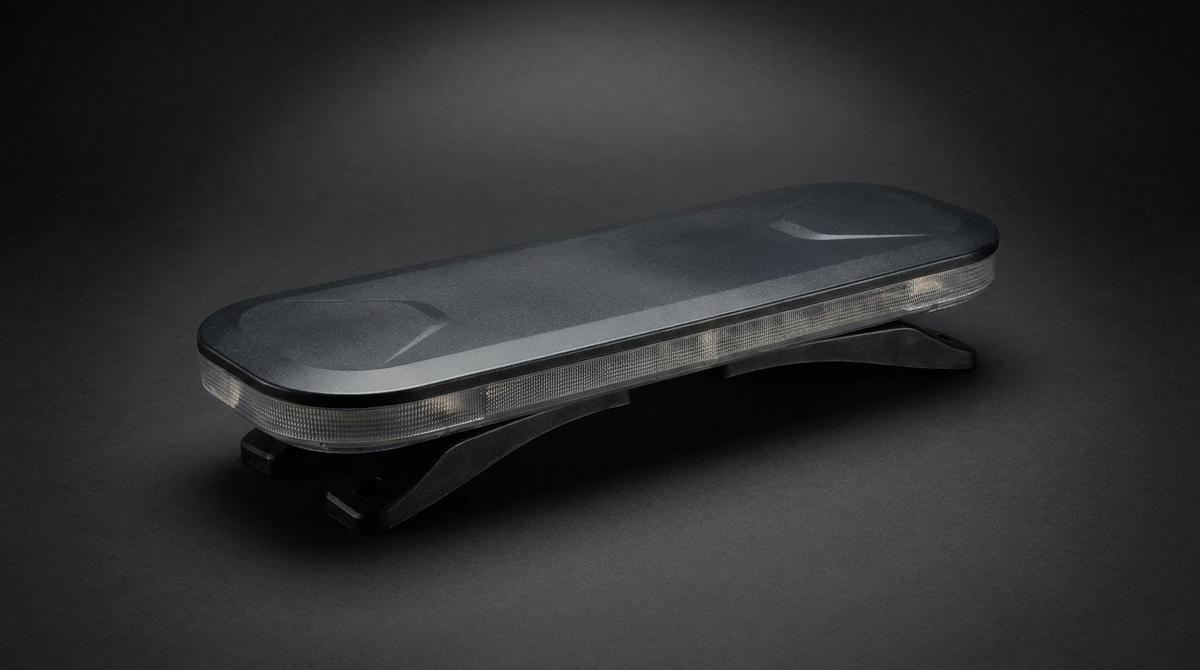 790 Series LED emergency light bar 560mm clear or smoked lens
