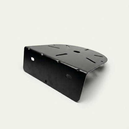 Beacon mounting plate for 3-bolt beacons